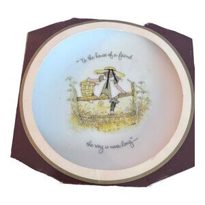 Holly Hobbie To The House Of A Friend Is Never Long Decorative Plate Japan Vtg